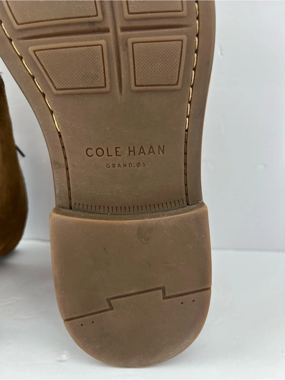 COLE HAAN ADAMS GRAND SUEDE CHUKKA BOOTS, CAMEL COLOR, SIZE 11M